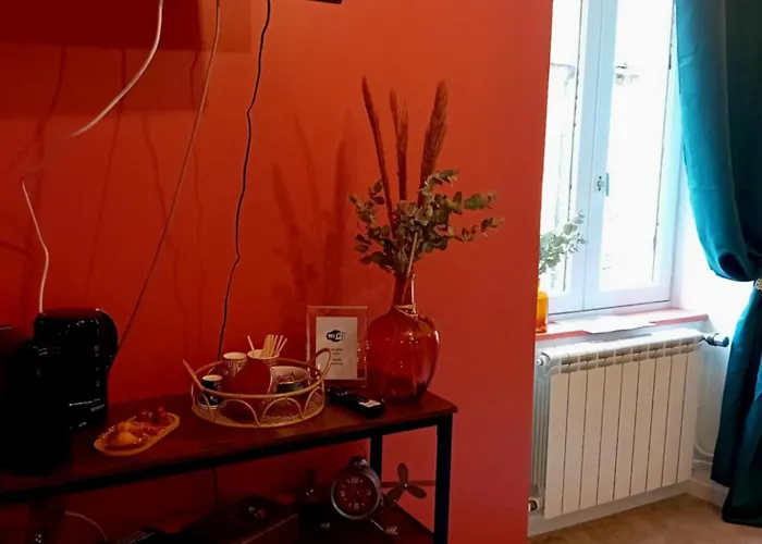 Au Bord De L'eau Sur Cerou Отель Salles (Tarn)