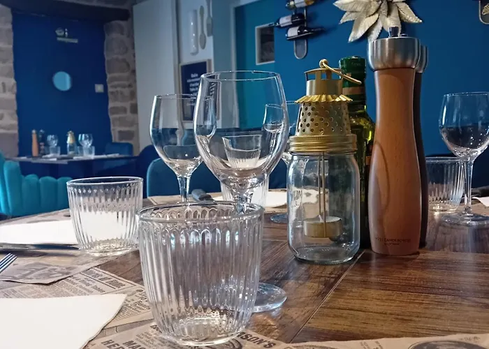 Au Bord De L'eau Sur Cerou Salles (Tarn)