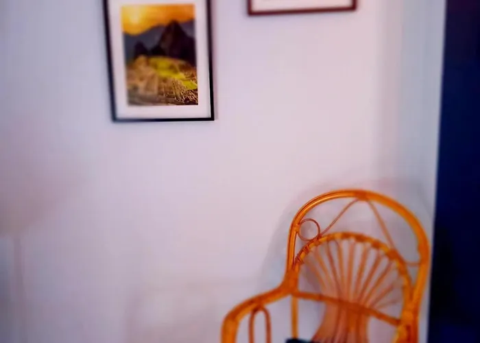 Au Bord De L'eau Sur Cerou *