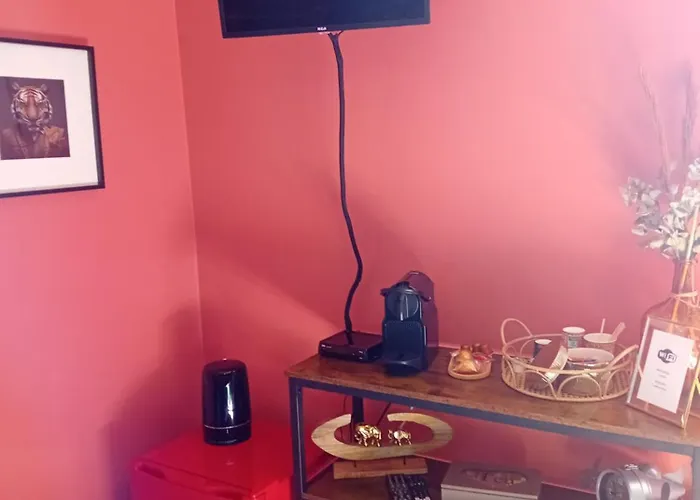 Au Bord De L'eau Sur Cerou Salles (Tarn)