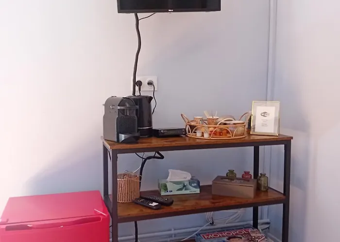 Au Bord De L'eau Sur Cerou Salles (Tarn)